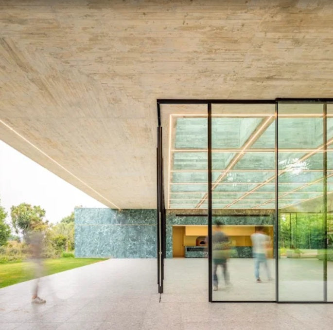 MADW - Minimalist Aluminum Doors & Windows