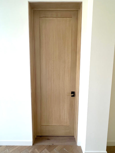 Interior 1-Panel Shaker White Oak Solid Core Stain Grade Modern Door