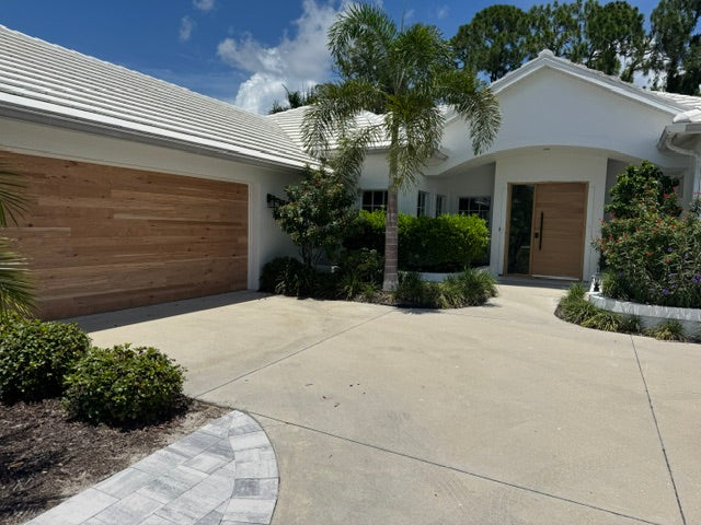 Allesandro - Exterior Modern Solid Wood Pivot Door