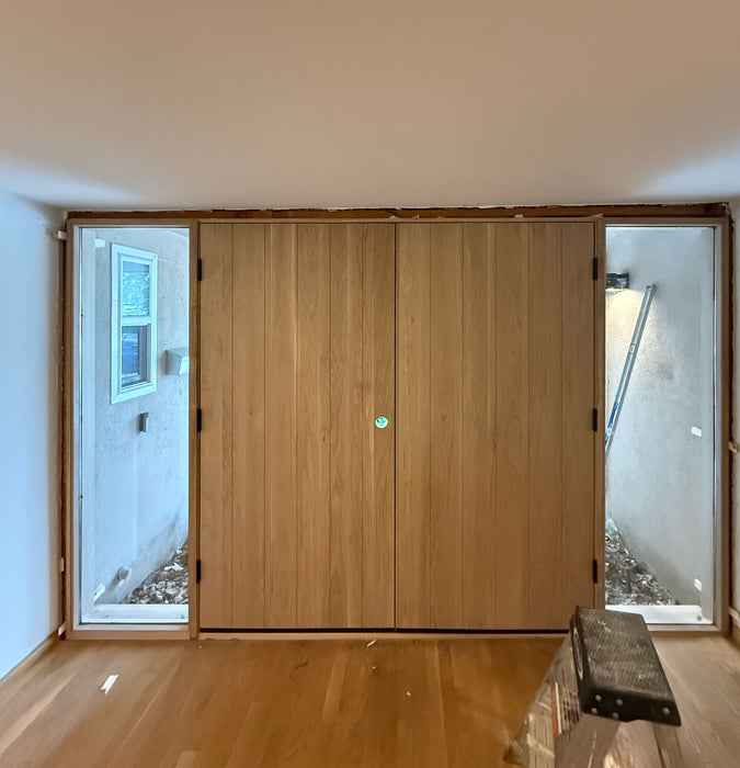 Granada - Exterior Modern Vertical Plank Solid Wood Pivot Door