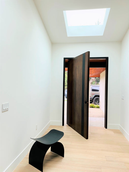 Momento - Exterior Modern Solid Wood Pivot Door